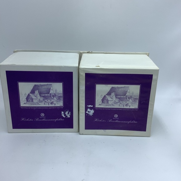 Two Hochst Germany Hand Painted Porcelain Demitasse Cups and Saucers. - Picture 13 of 15